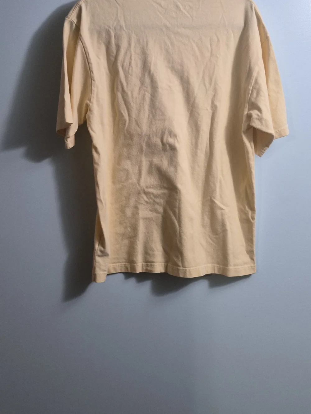 Columbia Men's Short Sleeve Crew Tee in Pale Yellow